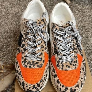 Oasis Society Orange & Leopard Sneakers, Size 8, New